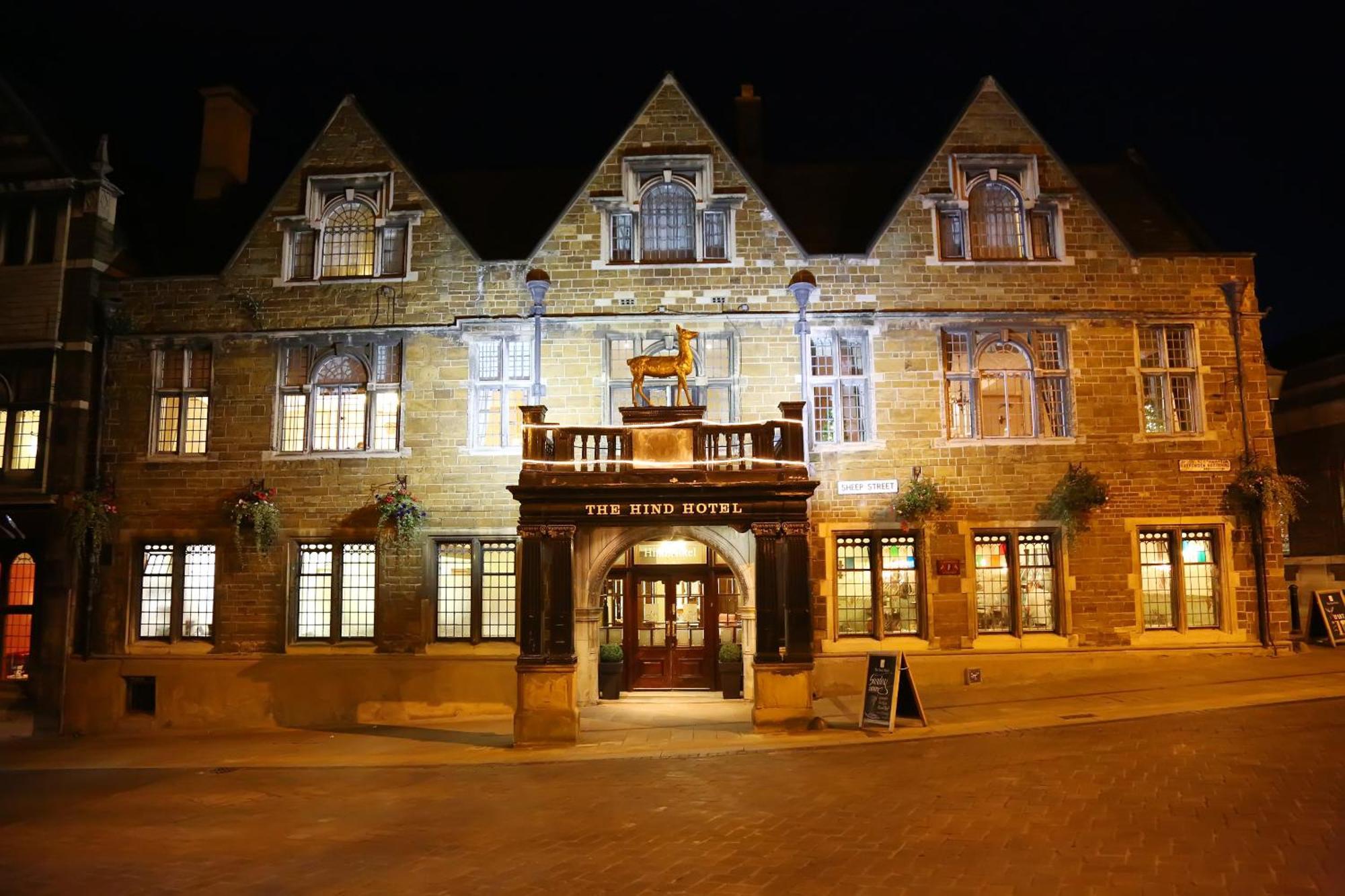 The Hind Hotel Уелингбъро Екстериор снимка